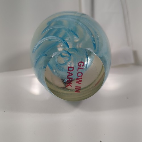 Jellyfish Glow in Dark Glass Paperweight Marine Ocean SeaLife 4.75" tall 2 lbs. - Picture 9 of 16