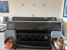 Epson SureColor P9570 44", With less than 50 hours of use.