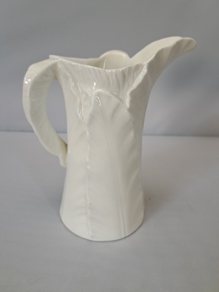 Small Royal Worcester Flower Vase 6