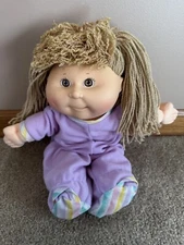 FIRST EDITION Cabbage Patch Kid Crimp Curl Doll  Brown Hair and Eyes 1990 Hasbro