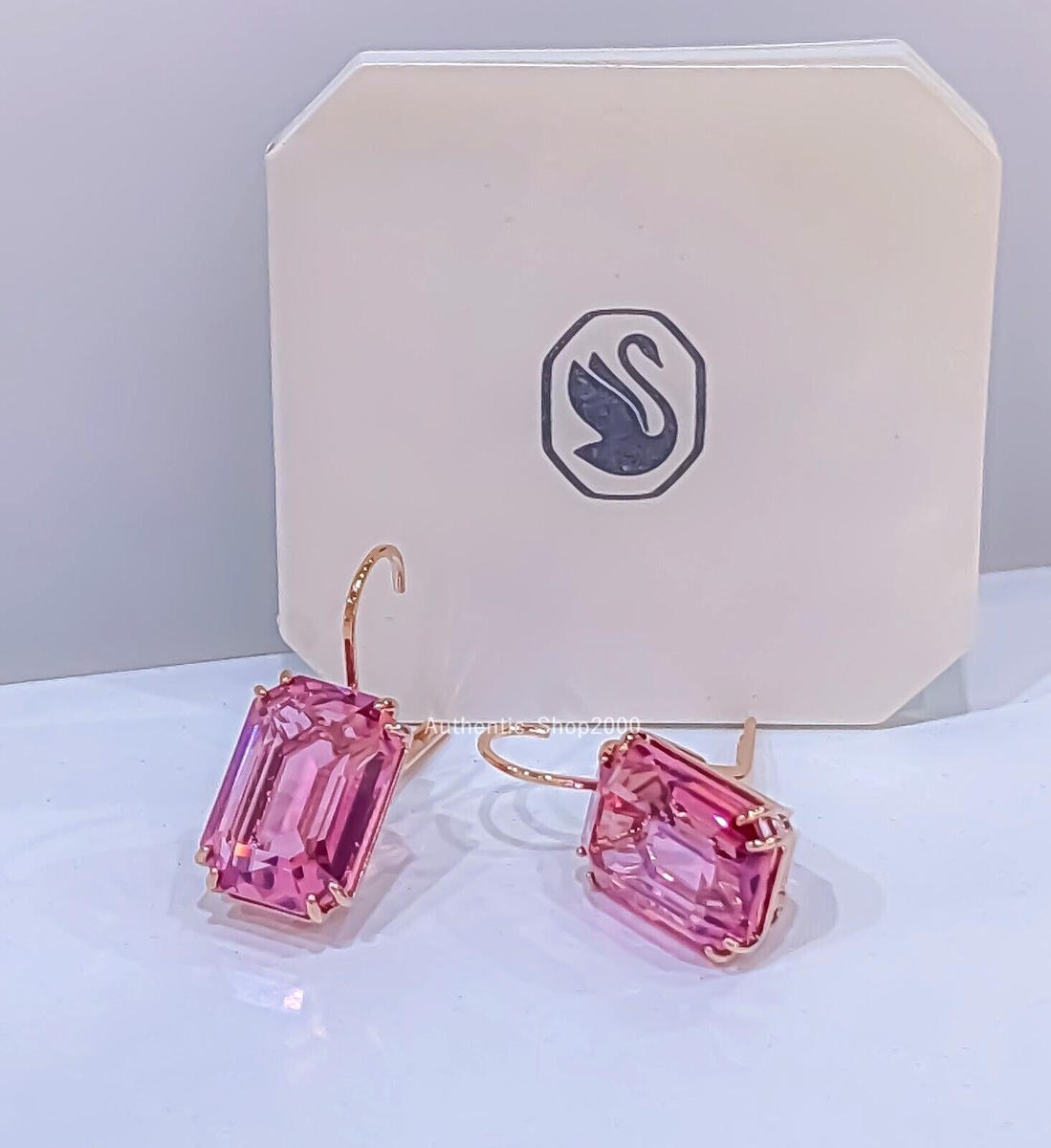 New 100% Authentic SWAROVSKI Pink Large Crystals Millenia New 100% Authentic SWAROVSKI Pink Large Crystals Millenia