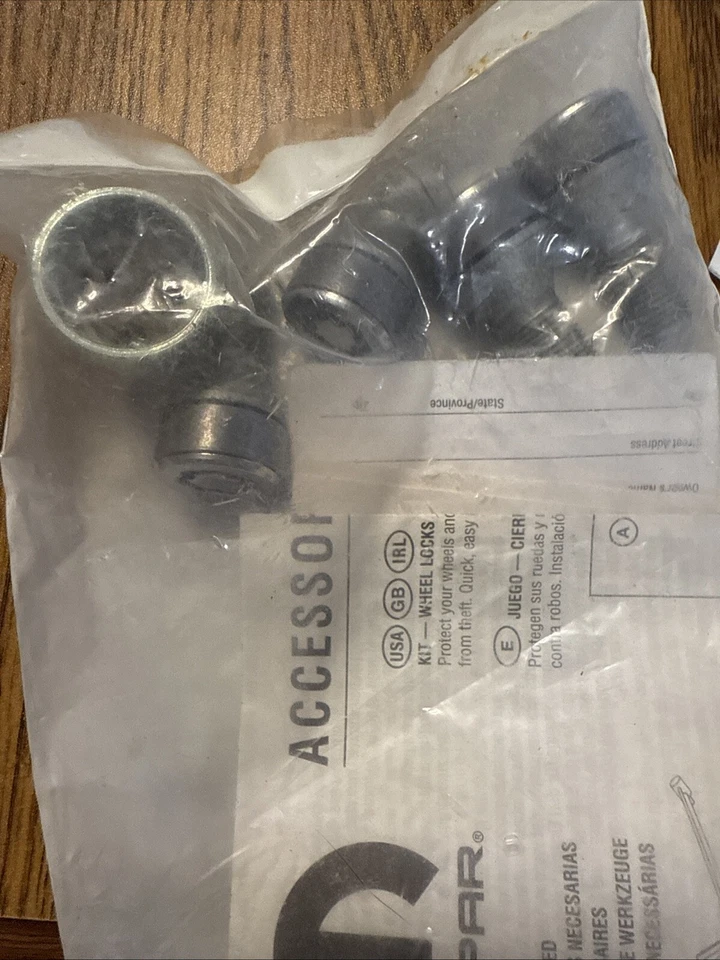 Fiat 500 X Jeep Renegade  Promaster City Bolt Type Wheel Lock Mopar 82214871AA - Image 3 of 3