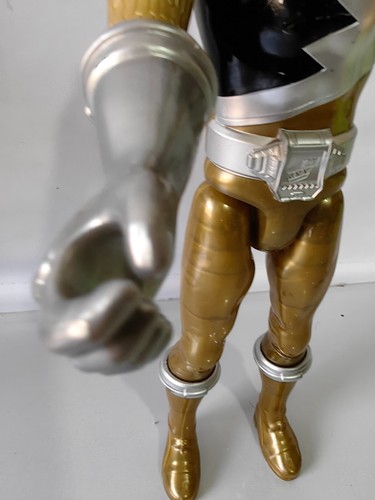 Power Rangers Lightning Collection Dino Charge Gold Ranger 12" - Picture 7 of 13