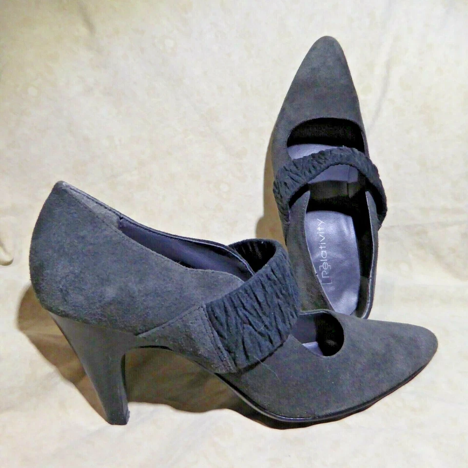 👠 Relativity salto alto alça larga Ruche Mary Janes tamanho 8,5 M couro camurça cinza - Imagem 2 de 4