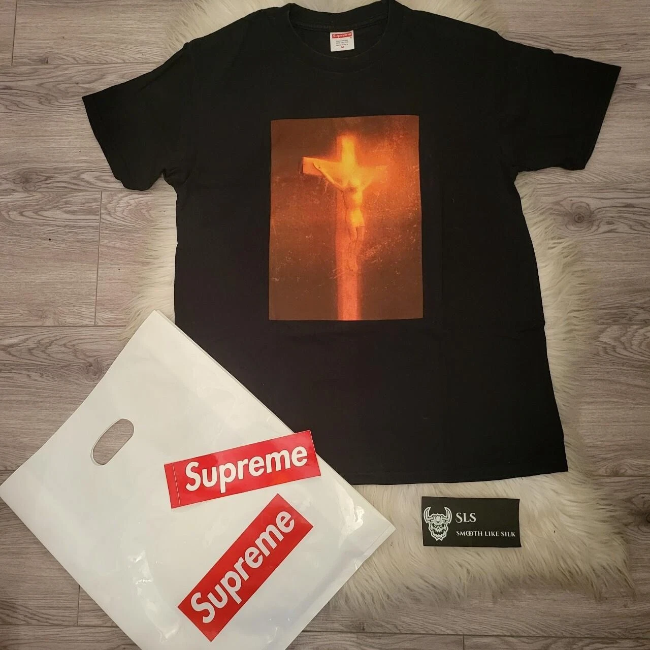 Supreme Tee shirt Piss Christ (FW17) Taille : M