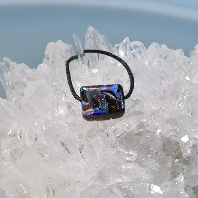 Boulder Opal Anhänger, Edelsteinanhänger (13649), ohne Fassung, gebohrt