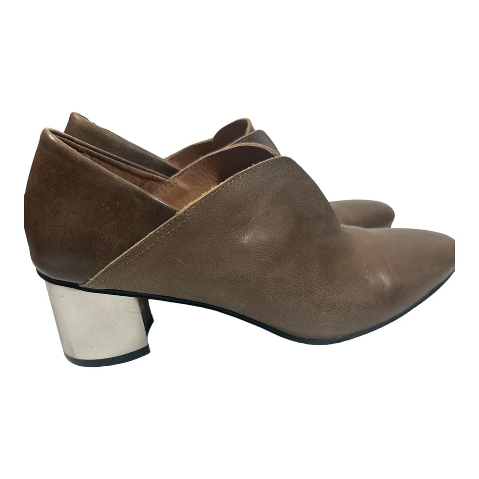 Sapato Feminino All Black 7.5 UE 38 Couro Bege Salto Metálico Prata - Imagem 3 de 4