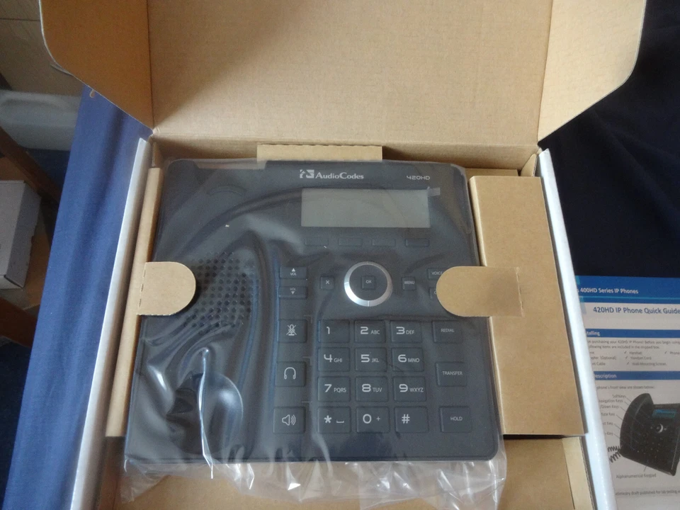 AudioCodes 420HD IP Phone 420HDE VoIP Skype Zoom Certified IP Phone - Image 2 of 2