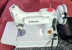 portable sewing machine case