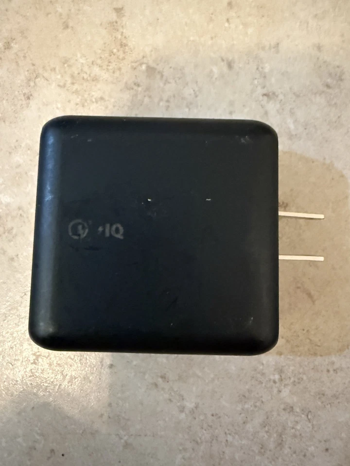 Anker PowerPort Speed 2 24W USB Wall Charger - Black - Image 4 of 4