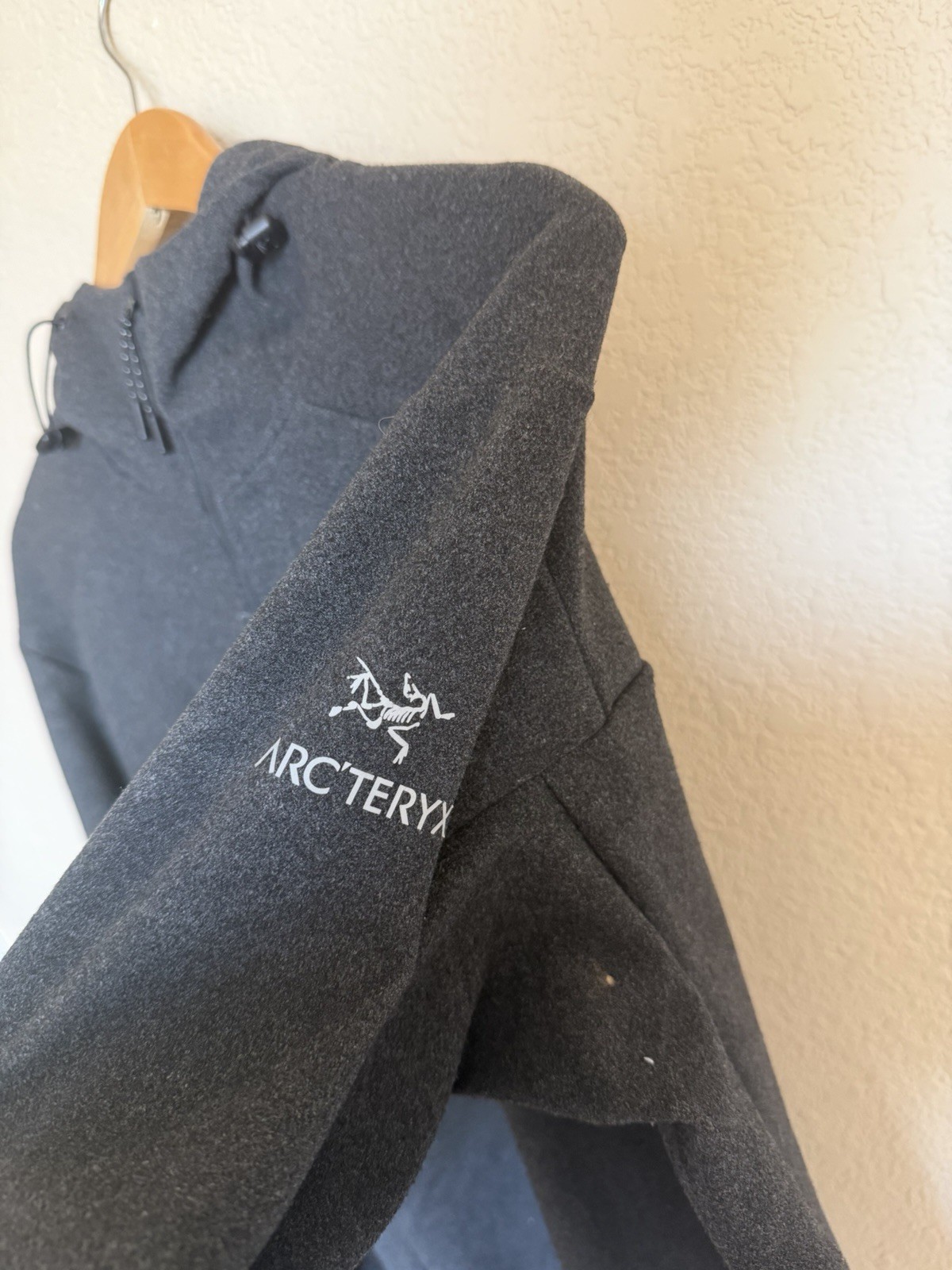 Arctreyx Half Zip Tech Jacket - image 3