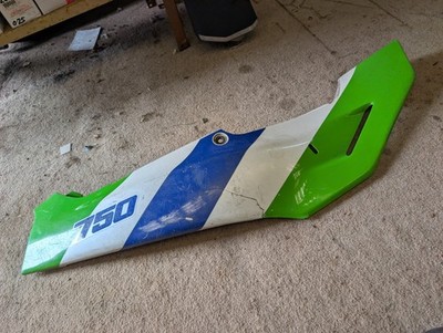 Kawasaki ZXR750 H1 H2 Right Side Rear Fairing Panel OEM USED ***CRACKED***