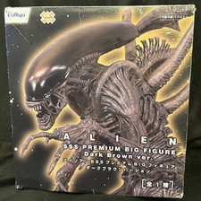 Image of FuRyu Alien Resurrection Action Figure SSS PREMIUM DARK BROWN VERSION 25CM BOXED