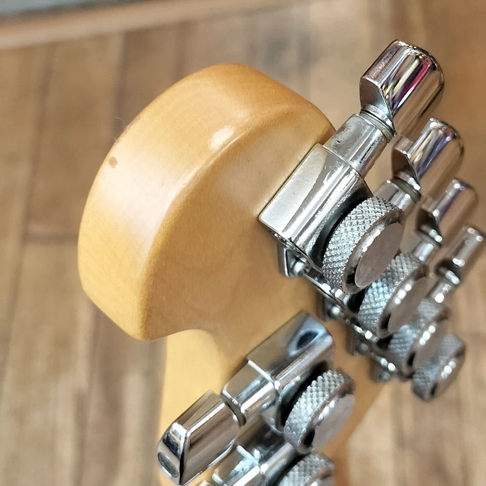 Guitarra eléctrica Music Man Axis Sport 1998 Foto 4 de 4