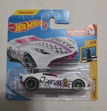Hot Wheels Checkmate Velocita #267 White Queen Diecast Car 2018 50th Anniversary