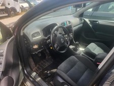 Verin de hayon / de capot Volkswagen GOLF