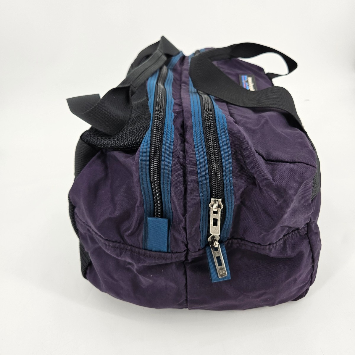 専用バッグ Vintage 90's Patagonia Small Duffle Bag Purple Blue Black Carry On