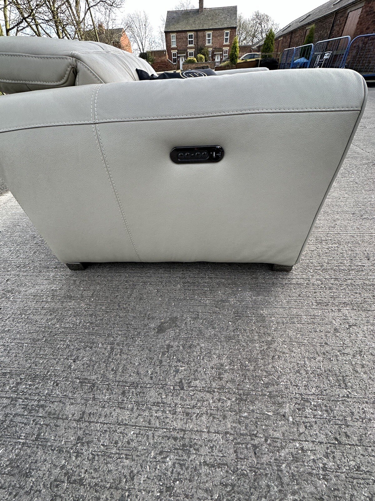 Sofology Alessio Armchair, Power Recliner, Leather, Cream (RRP £1799