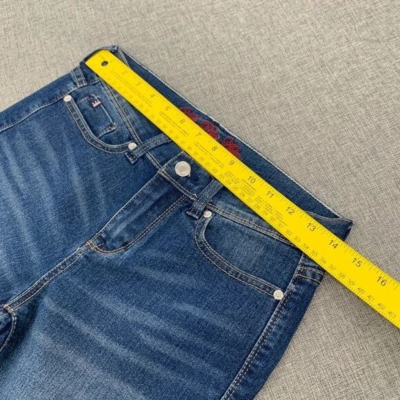Polo para mujer U.S. Assn. Denim Co. Pantalones cortos auténticos talla 4 63 % algodón tiro medio Foto 3 de 4