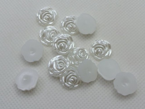 200 piezas Cabujón Flor Rosa Grabado Trasero Plano Perla Acrílico Blanco Puro 12 mm - Imagen 3 de 7