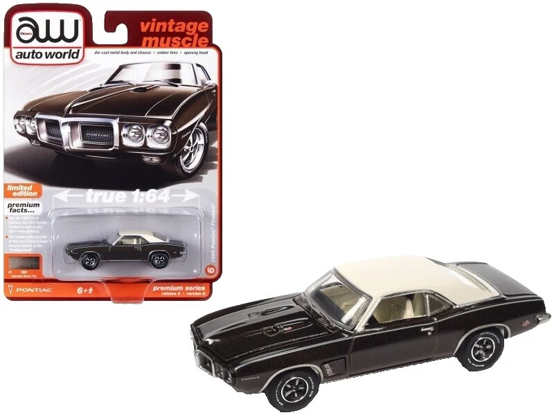 Coches, camionetas y furgonetas diecast Pontiac 1:64
