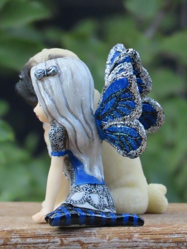 Strangeling Fairies ~ Pug Pixie - Jasmine Becket-Griffith - Imagen 5 de 12