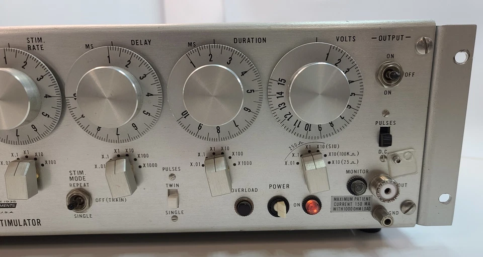 Astro Med Grass S48 Pulse Stimulator Model S48 - Image 3 of 4