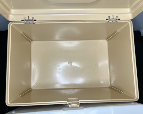 Vtg Wilson Wil-Hold Large Beige Plastic Sewing Box w/Tray Insert USA 8”x13”x8.5” - Picture 5 of 24