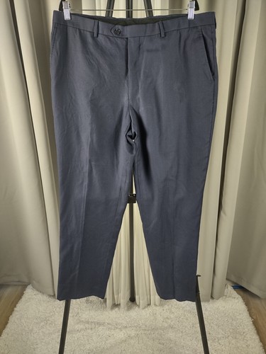 Jos. A. Bank Traveler Men's Blue 100% Wool Dress Pants, Slacks Size 40R - Picture 2 of 11