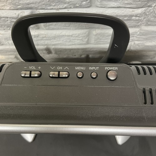 Sharp AQUOS LC-15B8U-S 15" LCD TV RETRO GAMING With OEM Remote dorm RV Camping - Picture 10 of 22