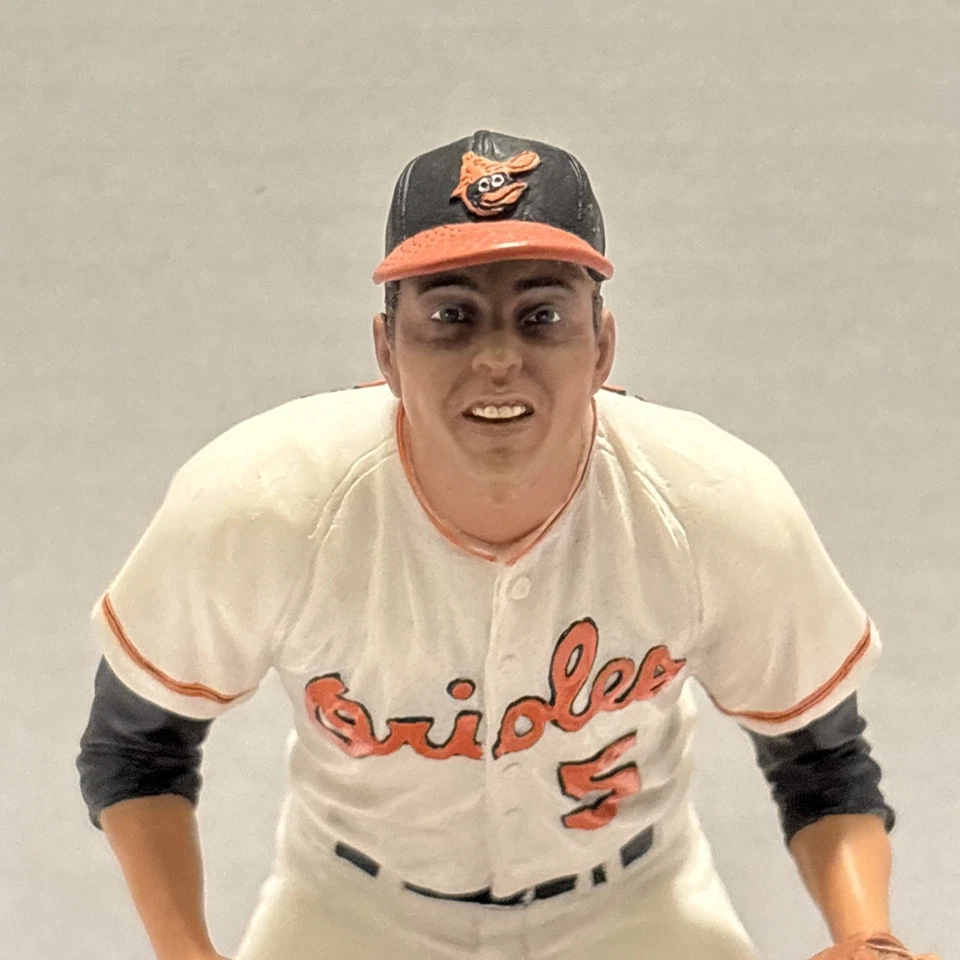 Figura Estatua Brooks Robinson Danbury Como Nueva Baltimore Orioles LEER Foto 2 de 4