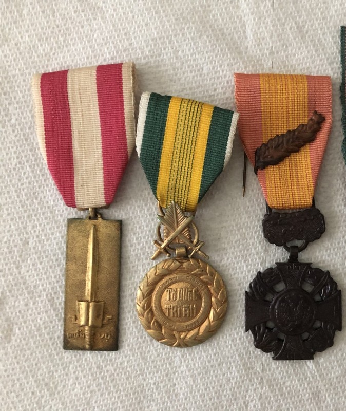 Make-n-offer 1 or All ARVN Gallantry - Military Merit - Training 