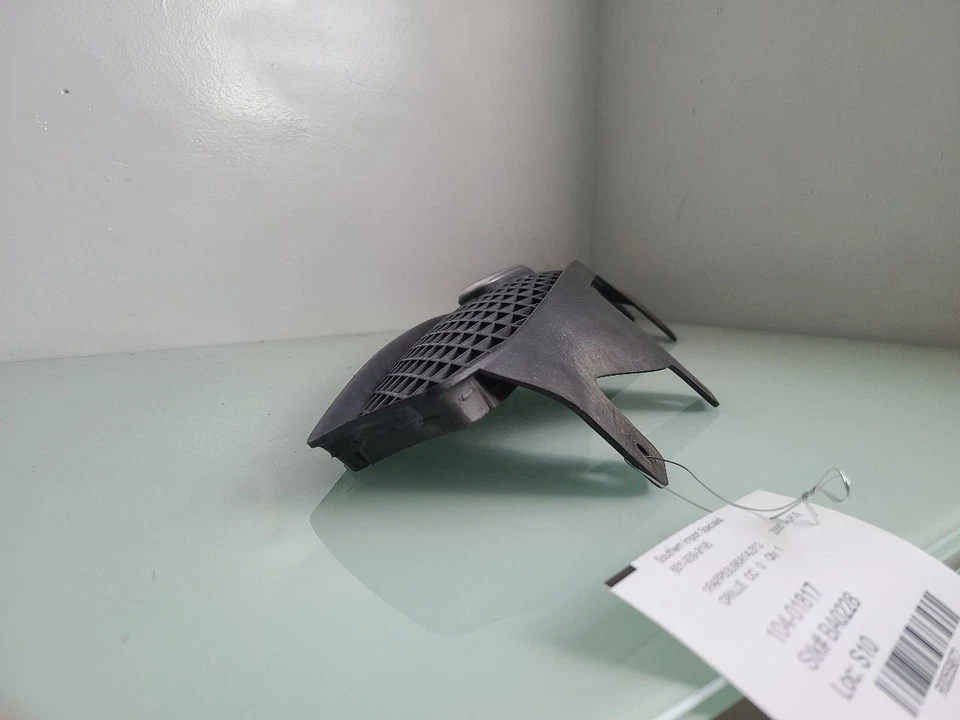 Grille Fits 04-07 TAURUS 559872 — 第 2/4 张图片