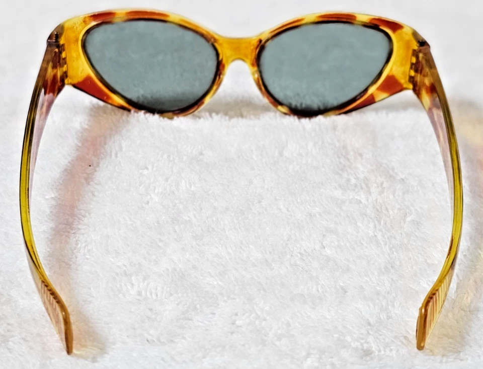 Gafas de sol de colección Foster Grant ojo de gato envoltura de tortuga lentes de vidrio verde EE. UU. FG Foto 4 de 4