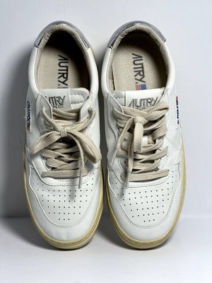 Men s Or Women s Sneakers EU 39' US Women 8 / Men 6.5) Autry Medalist White