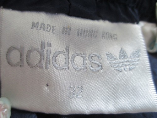 Vintage 80s Adidas Shorts Mens W32 Navy Blue Nylon Sprinter Silky Hong Kong - Picture 4 of 10