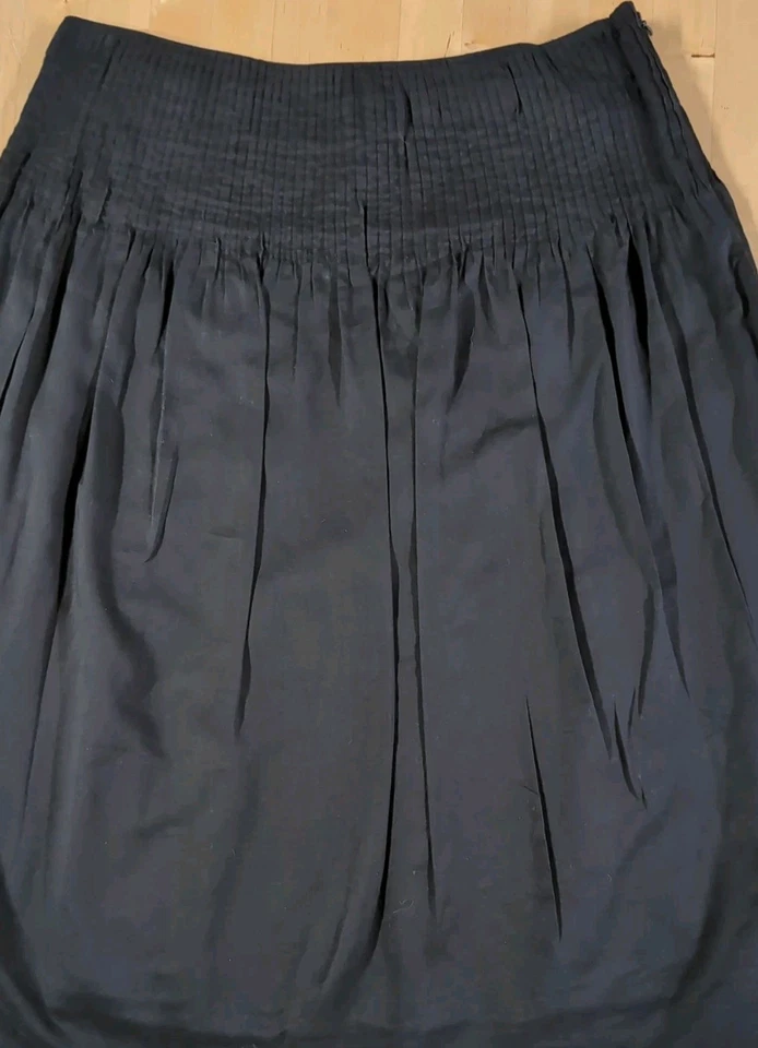 Falda midi negra Lauren Ralph Lauren talla 6 100 % algodón, cierre de cremallera lateral, forro Foto 2 de 4