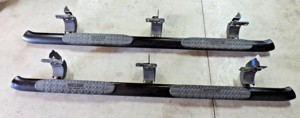 Westin 21-24080 Pro Traxx 4 Oval Nerf Step Bars fits 2019-2023 Ram 1500 Crew Cab - Image 2 of 4