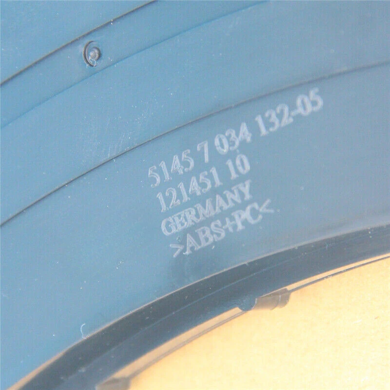 Suporte de copo dianteiro esquerdo do lado do motorista para BMW 525i 528i 530i 535i 545i 550i M5 E60 - Imagem 3 de 4