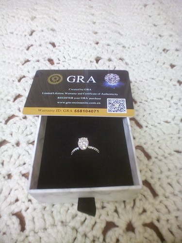 Round 2ct Moissanite Engagement Rings for Women 925 Sterling Silver size 7.5 - Picture 3 of 8
