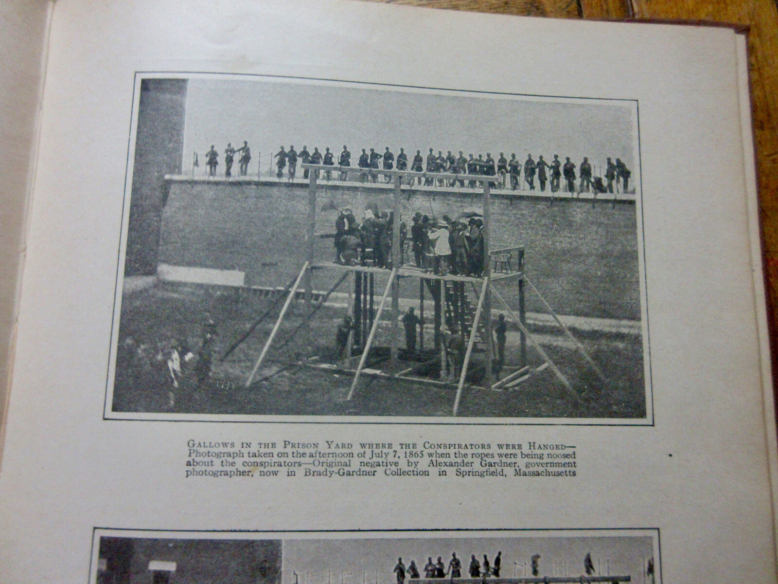 Picture 1 of 24