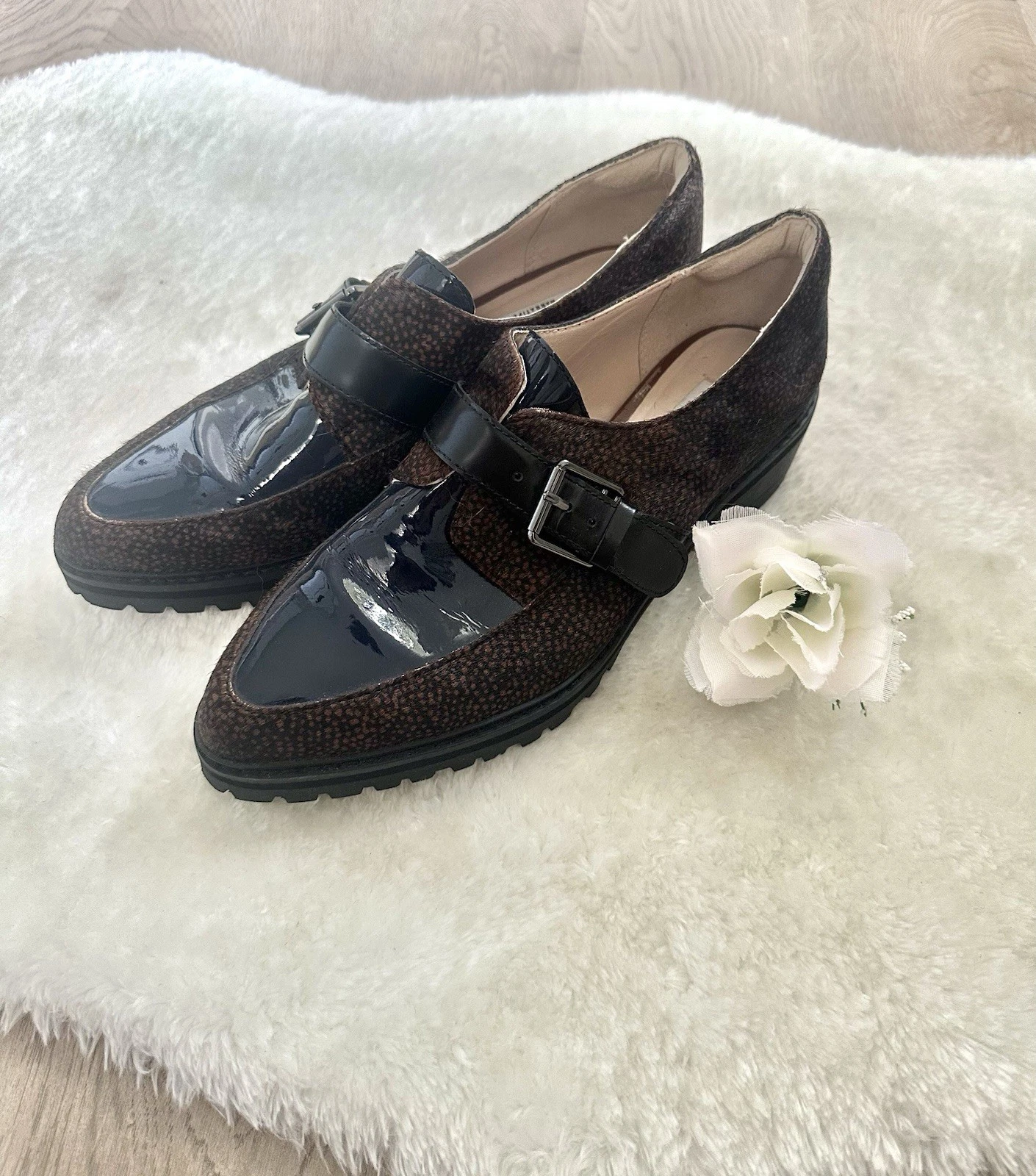 Mocassini Clarks Narrative in pelle con stampa animalier capelli di cavallo taglia 6