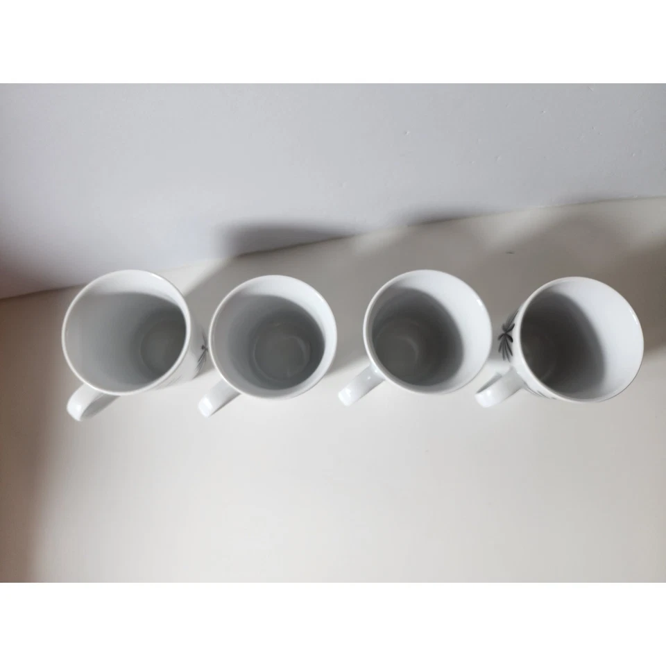 Taza de café Cajón y barril blanca con flor negra - Juego de 4 Foto 3 de 4