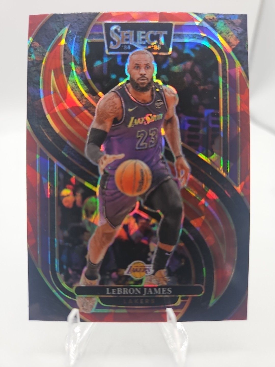 LeBron James 2024-25 Panini Select Premier Level Red Scope Prizm 082/249 #111