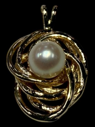 Pearl 14K Yellow Gold 1.3dwt (MP2050236)