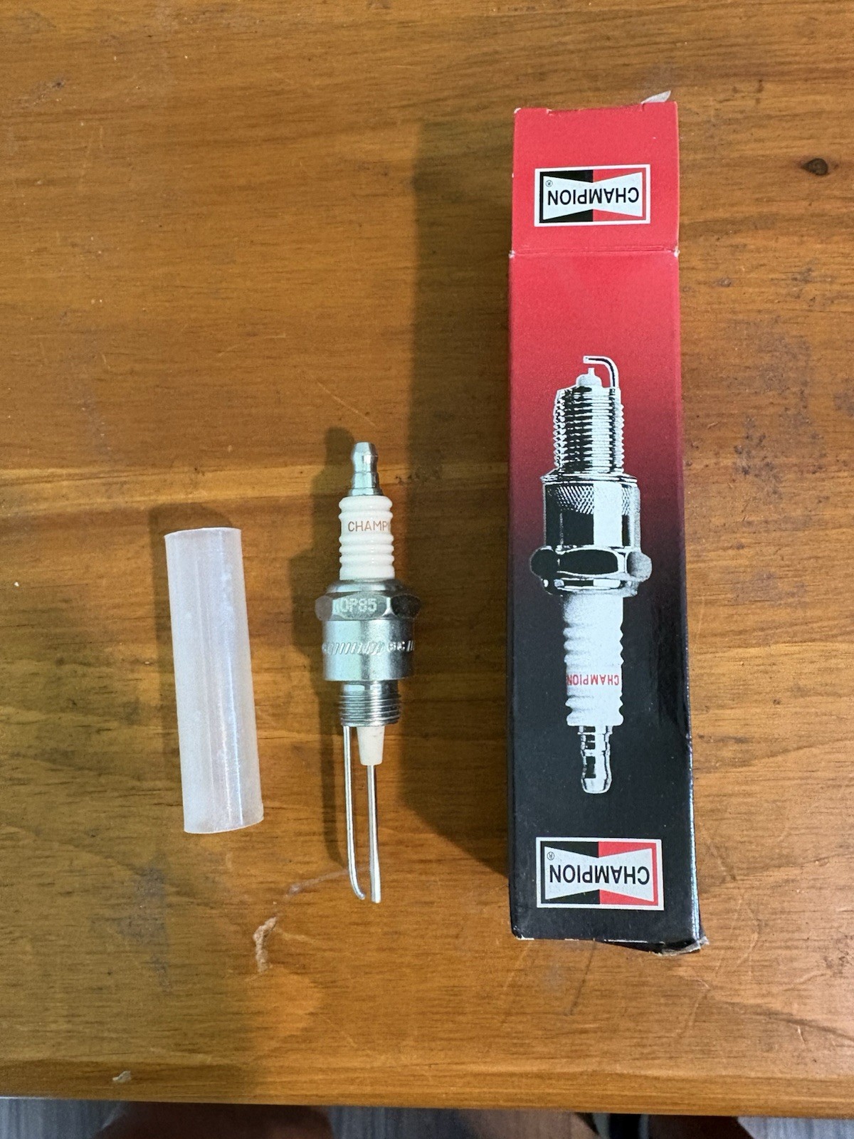 Champion Spark Plug 220 fit Ford Lincoln Mercury F-100 Pickup F-250 Pickup 65-87
