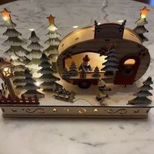 Kurt S. Adler JEL0958 Christmas Village, Multi-Colored