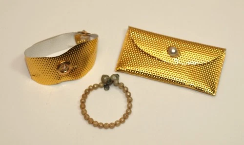 VTG 1960s 70s Barbie CLONE Accessories * Gold Dimple Clutch Purse Belt & Pearls