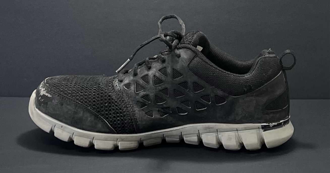 REEBOK Sublite Cushion Men’s Alloy  Toe Work Shoes Sz 9.5M