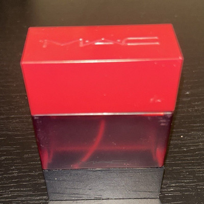 MAC Ruby Woo Shadescent Eau de Parfum Spray 50 ml Parfüm A66 Herstellernummer